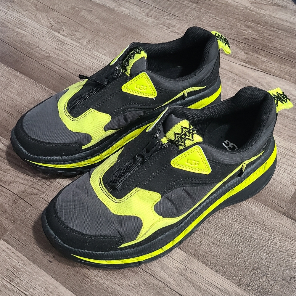UGG Australia Platform Sneakers Women Neon Green Lime/Black Size 8